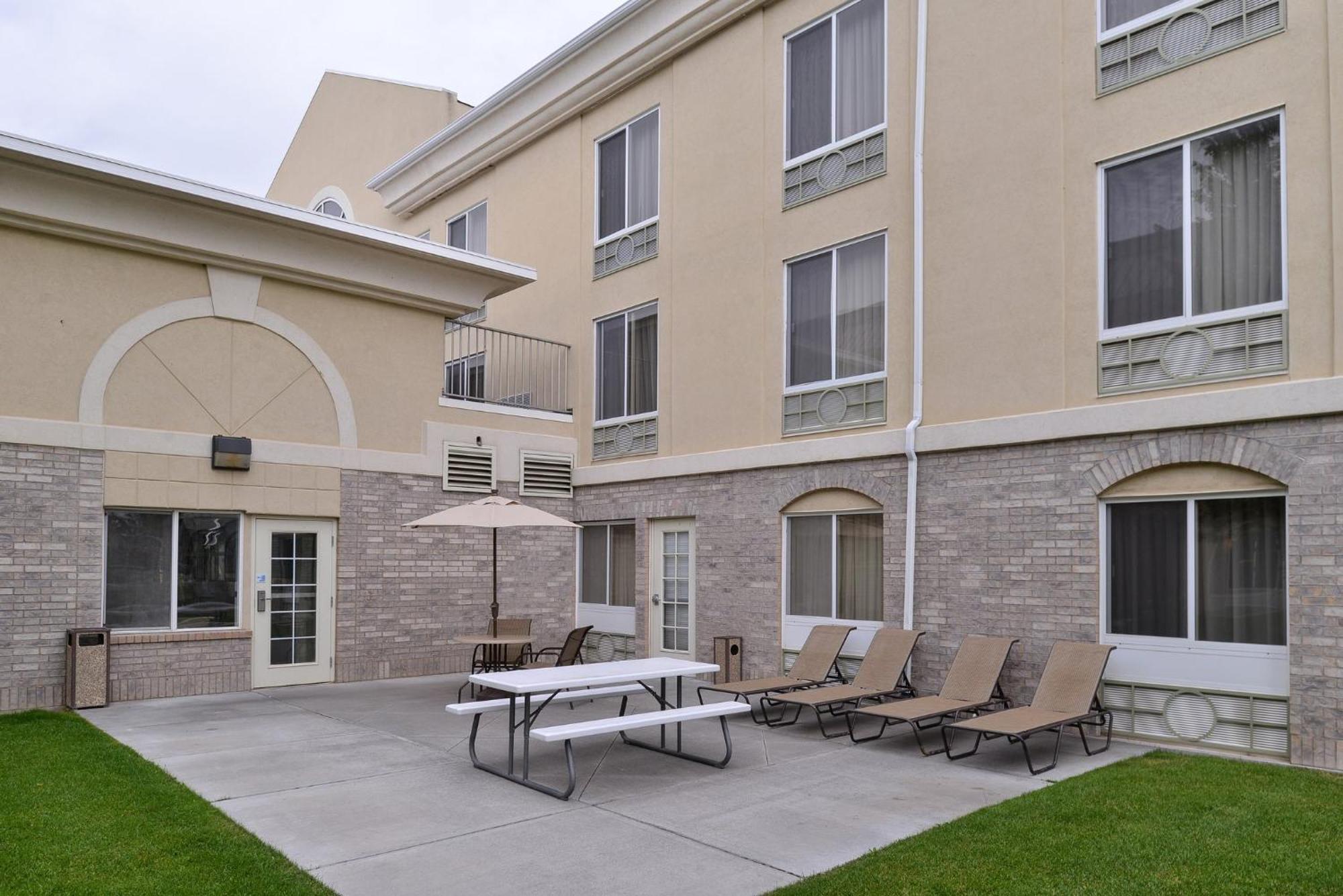 Hotel Express & By Ihg Idaho Falls